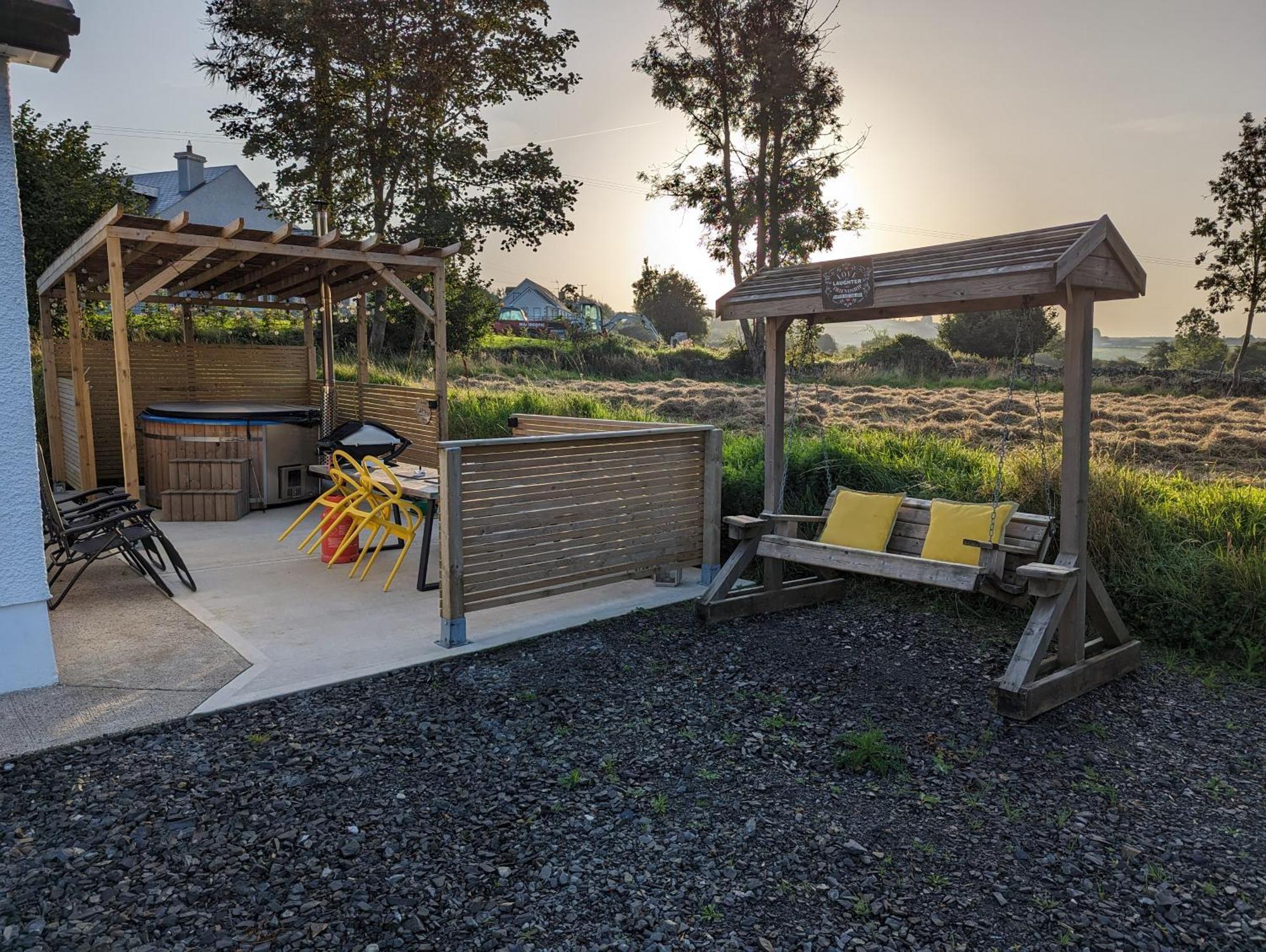 Killeavy Cottage Meigh Exterior foto