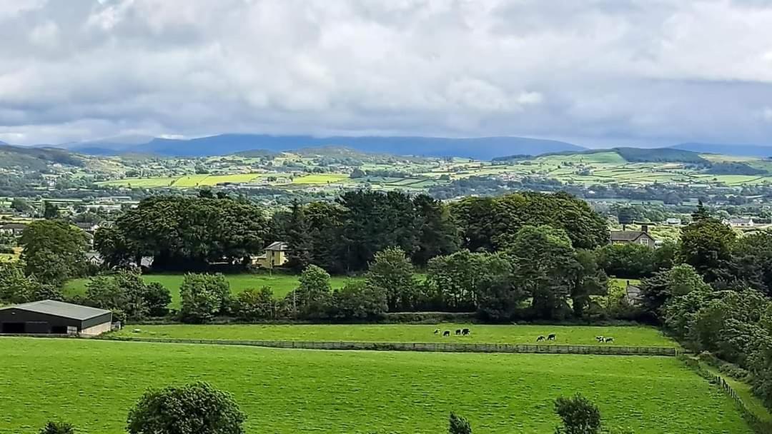 Killeavy Cottage Meigh Exterior foto